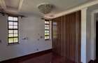 5 Bed House with En Suite in Runda - 16