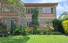 3 Bed Townhouse with En Suite at Off Duom Palm Street - 3