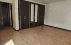 3 Bed Apartment with En Suite at Parklands - 8