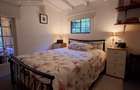 1 Bed House with En Suite at Rosslyn - 10