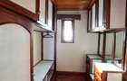 4 Bed Townhouse with En Suite at Lavington - 9