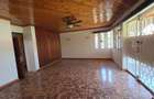 5 Bed House with En Suite in Runda - 19