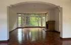 5 Bed Townhouse with En Suite in Rosslyn - 4