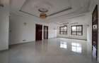 5 Bed Townhouse with En Suite in Lavington - 7