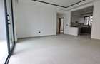 2 Bed Apartment in Brookside - 6