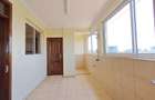 3 Bed Apartment with En Suite in Riverside - 4