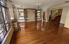 5 Bed Townhouse with En Suite at Lavington Green - 5