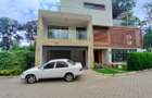 5 Bed Townhouse with En Suite in Lavington - 1