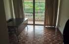 5 Bed House with En Suite in Lavington - 5