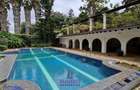 4 Bed Townhouse with En Suite at Riverside Dr - 1