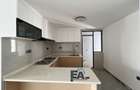 3 Bed Apartment with En Suite at Riverside Drive - 6