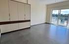 3 Bed Apartment with En Suite in Parklands - 13