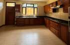 5 Bed Townhouse with En Suite at Gitanga Road - 6