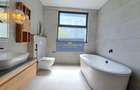 Serviced 3 Bed Apartment with En Suite in Spring Valley - 7