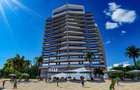 Serviced 2 Bed Apartment with En Suite at Reef Hotel - 2