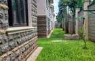 3 Bed Townhouse in Thome - 4