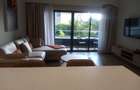 Furnished 1 Bed Apartment with Swimming Pool in Riverside - 3