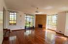 5 Bed Townhouse with En Suite at Lavington Green - 7