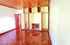 5 Bed House with En Suite at Mimosa Drive - 9
