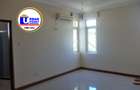 3 Bed Apartment with En Suite in Nyali Area - 12