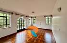 5 Bed Townhouse with En Suite in Kitisuru - 10
