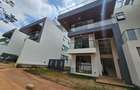 5 Bed Villa with En Suite in Lavington - 5