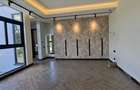5 Bed House with En Suite in Nyari - 16