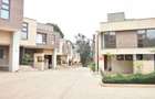 4 Bed Townhouse with En Suite at Chalbi Drive - 18