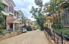 5 Bed Townhouse with En Suite in Lavington - 4