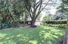 5 Bed House with En Suite in Runda - 2