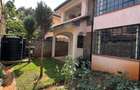 4 Bed Townhouse with En Suite in Lavington - 1