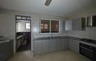 4 Bed Apartment with En Suite at 3Rd Parklands - 4