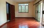 5 Bed Townhouse with En Suite in Lavington - 8