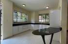 5 Bed Townhouse with En Suite in Lavington - 7