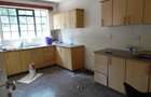 3 Bed Apartment with En Suite at Lavington - 17