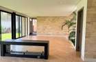 5 Bed Townhouse with En Suite in Westlands Area - 20