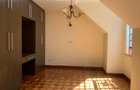 4 Bed Townhouse with En Suite in Lavington - 11