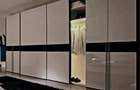 Serviced 2 Bed Apartment with En Suite at Links Road - 14