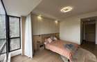 3 Bed Apartment with En Suite at Riverside - 11