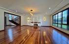 6 Bed Villa with En Suite in Loresho - 4