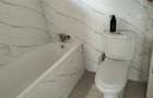 5 Bed House with En Suite in Lavington - 2