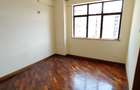 3 Bed Apartment with En Suite in Kilimani - 12