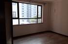 3 Bed Apartment with En Suite at Parklands - 7