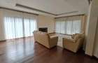 5 Bed Villa with En Suite at Lavington - 9