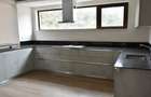 4 Bed Villa with En Suite in Lavington - 2