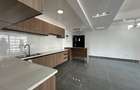 Serviced 2 Bed Apartment with En Suite in Riverside - 1