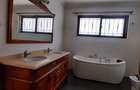 5 Bed Townhouse with En Suite in Lavington - 5