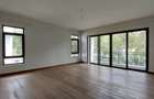 5 Bed Townhouse with En Suite at Muthangari Drive - 8