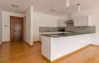 2 Bed Apartment with En Suite in Garden Estate - 16
