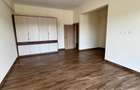 3 Bed Apartment with En Suite in Parklands - 6